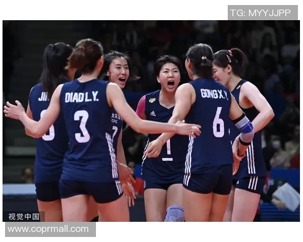 上海排球队在全国排球力量排行榜中荣获第八名展现强劲实力与潜力 上海排球队在全国排球力量排行榜中荣获第八名展现强劲实力与潜力