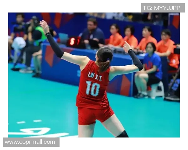 对话周丽:回顾我的排球生涯与成长之路分享 对话周丽:回顾我的排球生涯与成长之路分享