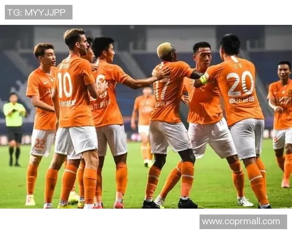 武汉篮球队战术争议引发热议球迷与专家各执己见探讨球队未来发展 武汉篮球队战术争议引发热议球迷与专家各执己见探讨球队未来发展