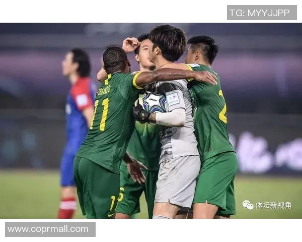 深圳排球队在世界杯预选赛中的团队协作表现分析与点评 深圳排球队在世界杯预选赛中的团队协作表现分析与点评