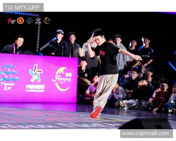 重庆街舞队在全国街舞大赛中的个人能力表现精彩点评与分析