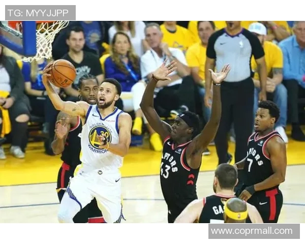 深入分析杭州篮球队控制打法的战术特点与实际应用效果 深入分析杭州篮球队控制打法的战术特点与实际应用效果