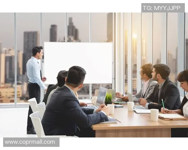 聚焦英雄联盟FPX战队意识提升与团队协作的深度剖析