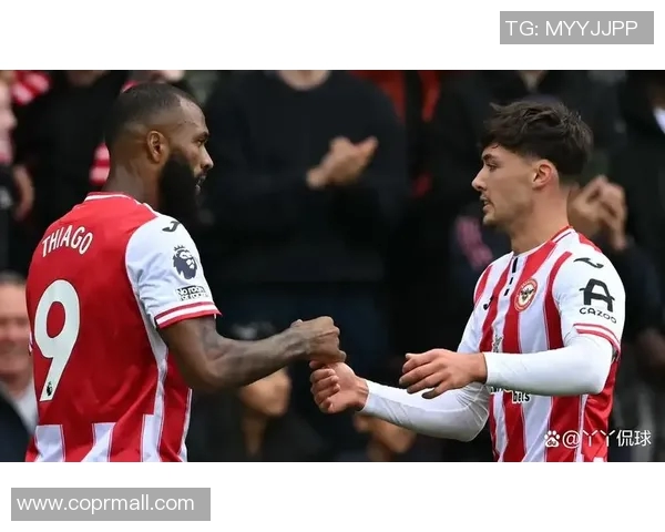 托基联迎战西布朗全力争胜期待精彩对决展现足球魅力 托基联迎战西布朗全力争胜期待精彩对决展现足球魅力