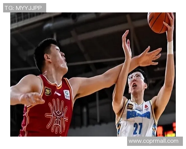 周琦在国际篮球舞台上的崛起与挑战：从青年才俊到国家队核心的成长之路