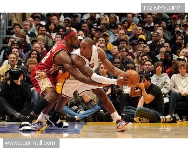 骑士与绿军激战全场精彩回放回顾篮球盛宴的巅峰对决