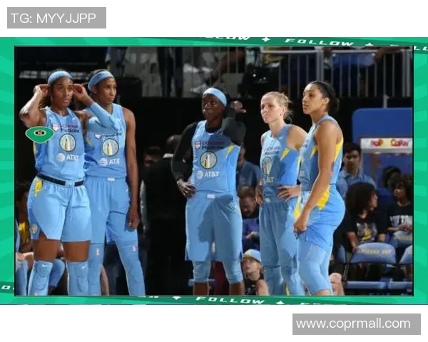 篮球飞马与天空的激烈对决展现了运动精神与团队合作的完美结合